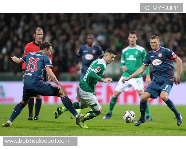 西汉姆21岁前锋马歇尔租借加盟德乙波鸿至赛季结束